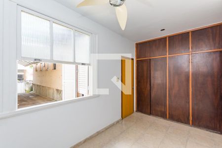 Casa para alugar com 240m², 3 quartos e 4 vagas Casa para alugar com 240m², 3 quartos e 4 vagasSala 2