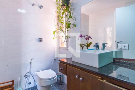 Apartamento para alugar com 100m², 3 quartos e 1 vagaBanheiro da Suíte