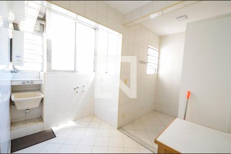 Apartamento à venda com 105m², 2 quartos e 1 vagaÁrea de Serviço