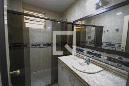 Apartamento à venda com 105m², 2 quartos e 1 vagaBanheiro