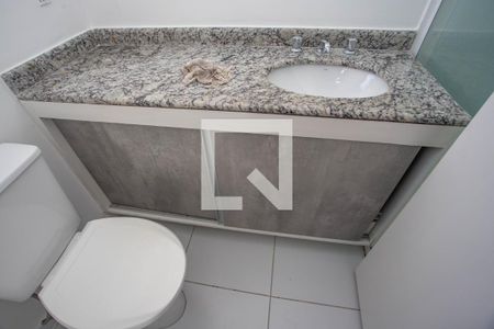 Apartamento à venda com 51m², 2 quartos e 1 vaga Apartamento à venda com 51m², 2 quartos e 1 vagaBanheiro da suíte