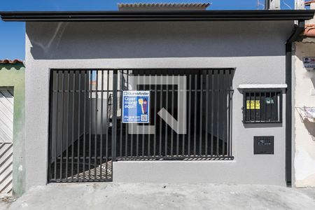 Apartamento para alugar com 30m², 1 quarto e sem vaga Apartamento para alugar com 30m², 1 quarto e sem vagaPlaquinha - Fachada