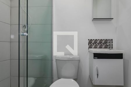 Banheiro de apartamento para alugar com 1 quarto, 20m² em Jardim Cecilia, Mogi das Cruzes