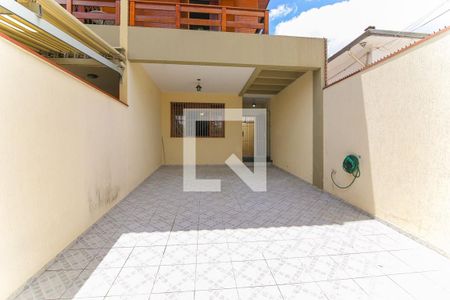 Casa à venda com 160m², 3 quartos e 4 vagas Casa à venda com 160m², 3 quartos e 4 vagasGaragem