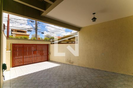Casa à venda com 160m², 3 quartos e 4 vagas Casa à venda com 160m², 3 quartos e 4 vagasGaragem