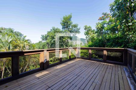 Casa de condomínio à venda com 1000m², 5 quartos e 5 vagasDeck Suíte 5