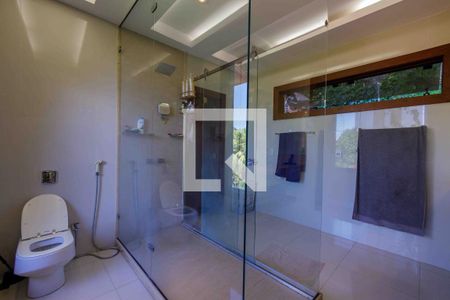 Casa de condomínio à venda com 1000m², 5 quartos e 5 vagasBanheiro Suíte 1