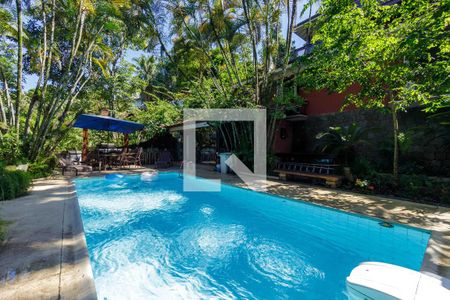 Quintal de casa de condomínio para alugar com 5 quartos, 1000m² em Itanhangá, Rio de Janeiro