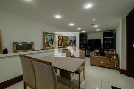 Sala 2 de casa de condomínio para alugar com 5 quartos, 1000m² em Itanhangá, Rio de Janeiro