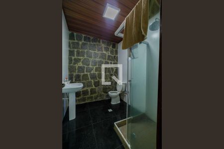 Casa de condomínio à venda com 1000m², 5 quartos e 5 vagasBanheiro Quintal