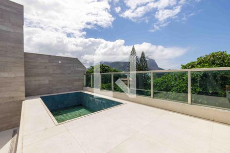 Apartamento à venda com 330m², 4 quartos e 4 vagasCobertura Sala