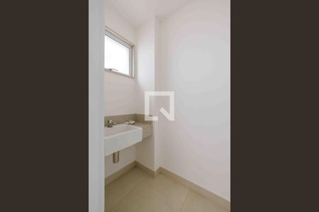 Apartamento à venda com 330m², 4 quartos e 4 vagasLavabo da Cobertura