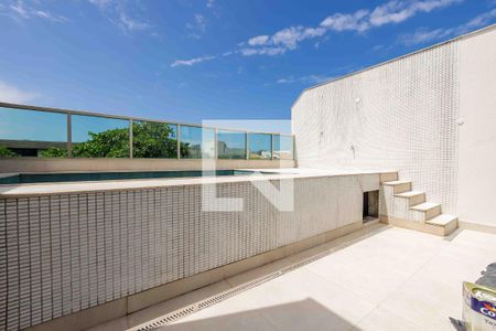 Apartamento à venda com 330m², 4 quartos e 4 vagasCobertura Sala