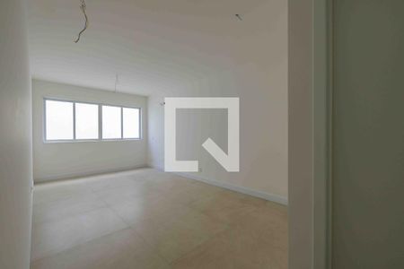 Apartamento à venda com 330m², 4 quartos e 4 vagasSuíte 2