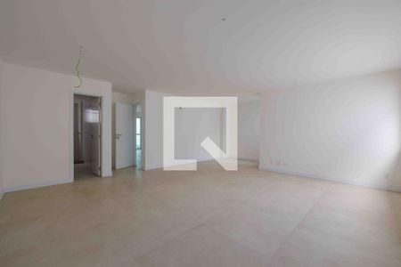 Apartamento à venda com 330m², 4 quartos e 4 vagasSuíte 1 da Cobertura