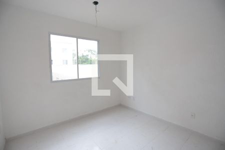 Sala de apartamento para alugar com 2 quartos, 42m² em Parque Santa Rosa, Suzano