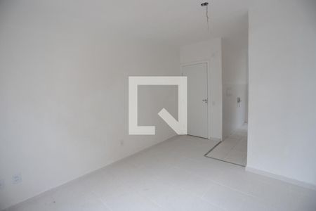 Sala de apartamento para alugar com 2 quartos, 42m² em Parque Santa Rosa, Suzano