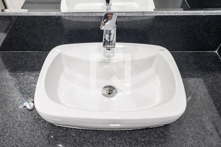 Apartamento para alugar com 48m², 1 quarto e sem vagaBanheiro da Suíte