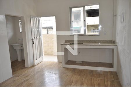 Sala/Cozinha de apartamento para alugar com 2 quartos, 40m² em Engenho Novo, Rio de Janeiro