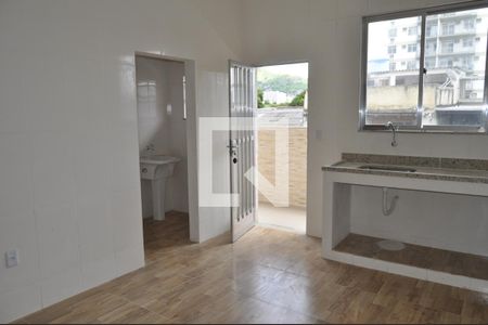 Sala/Cozinha de apartamento para alugar com 2 quartos, 40m² em Engenho Novo, Rio de Janeiro