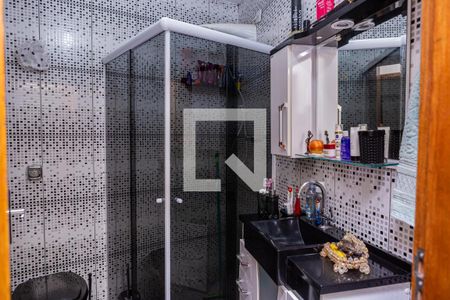 Casa à venda com 120m², 3 quartos e 2 vagasBanheiro do Quarto 2