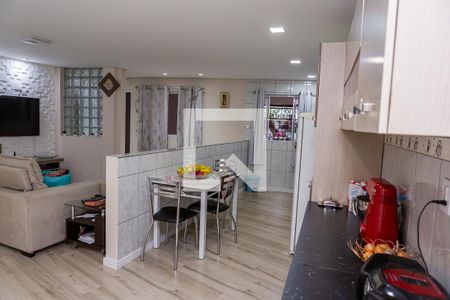 Casa à venda com 120m², 3 quartos e 2 vagascozinha 2