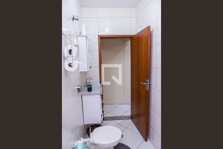 Casa à venda com 120m², 3 quartos e 2 vagasBanheiro 1