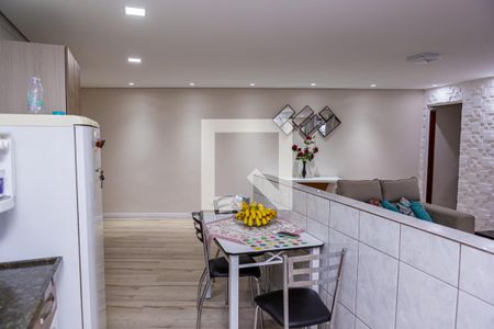 Casa à venda com 120m², 3 quartos e 2 vagascozinha 2