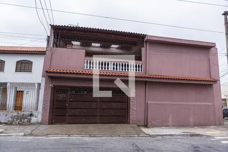 Casa à venda com 120m², 3 quartos e 2 vagasFachada