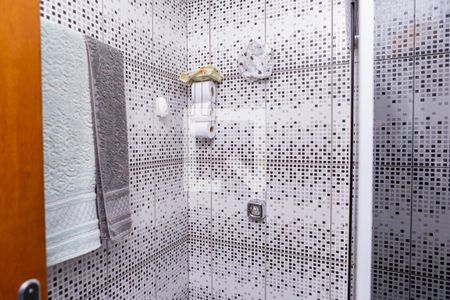 Casa à venda com 120m², 3 quartos e 2 vagasBanheiro do Quarto 2