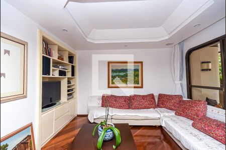 Sala de TV de apartamento para alugar com 3 quartos, 225m² em Jardim Paulista, São Paulo