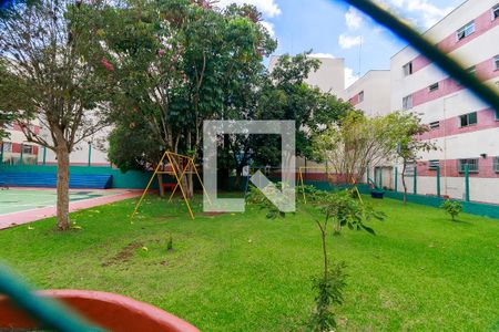 Apartamento para alugar com 90m², 3 quartos e sem vagaPlayground