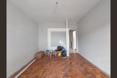 Casa à venda com 2 quartos, 265m² em Vila Curuca, Santo André