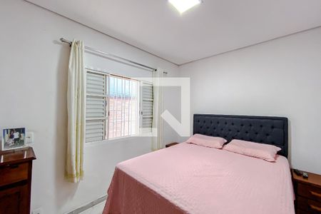 Quarto 1 de casa à venda com 4 quartos, 130m² em Vila Canero, São Paulo