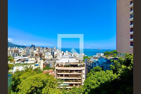 Apartamento para alugar com 85m², 2 quartos e 1 vaga Apartamento para alugar com 85m², 2 quartos e 1 vagaVaranda fechada vista