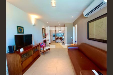 Sala de apartamento para alugar com 2 quartos, 85m² em Leblon, Rio de Janeiro
