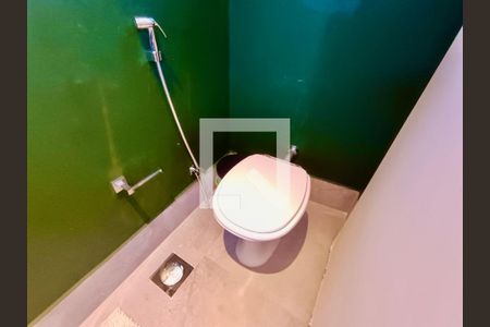Apartamento para alugar com 85m², 2 quartos e 1 vaga Apartamento para alugar com 85m², 2 quartos e 1 vagaBanheiro serviço