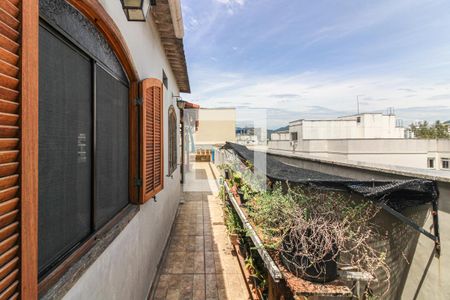 Apartamento à venda com 290m², 4 quartos e 2 vagas Apartamento à venda com 290m², 4 quartos e 2 vagasTerraço