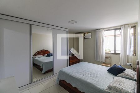 Apartamento à venda com 290m², 4 quartos e 2 vagas Apartamento à venda com 290m², 4 quartos e 2 vagasSuíte 1