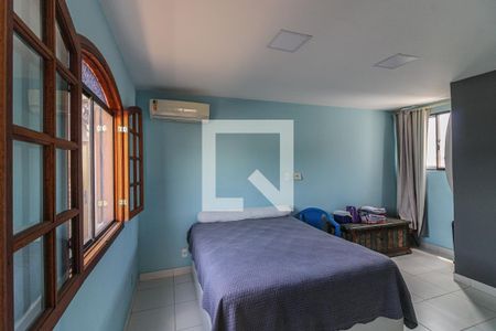 Apartamento à venda com 290m², 4 quartos e 2 vagas Apartamento à venda com 290m², 4 quartos e 2 vagasSuíte 2