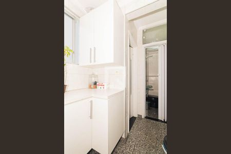 Apartamento à venda com 94m², 3 quartos e 1 vagaÁrea de Serviço
