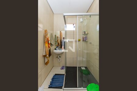 Casa à venda com 250m², 3 quartos e 8 vagas Casa à venda com 250m², 3 quartos e 8 vagasKitnet