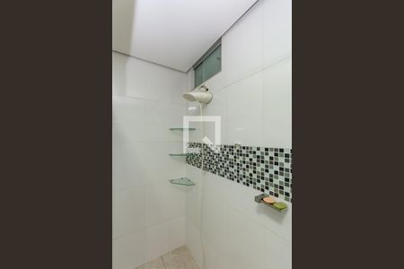 Casa à venda com 250m², 3 quartos e 8 vagas Casa à venda com 250m², 3 quartos e 8 vagasBanheiro da Suíte