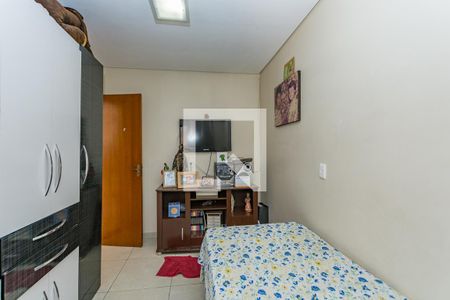 Casa à venda com 250m², 3 quartos e 8 vagas Casa à venda com 250m², 3 quartos e 8 vagasKitnet