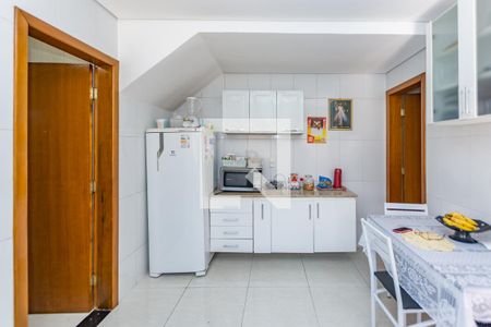 Casa à venda com 250m², 3 quartos e 8 vagas Casa à venda com 250m², 3 quartos e 8 vagasKitnet