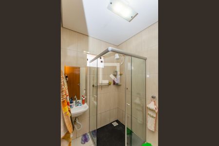 Casa à venda com 250m², 3 quartos e 8 vagas Casa à venda com 250m², 3 quartos e 8 vagasKitnet