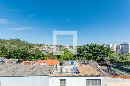 Casa à venda com 250m², 3 quartos e 8 vagas Casa à venda com 250m², 3 quartos e 8 vagasVaranda
