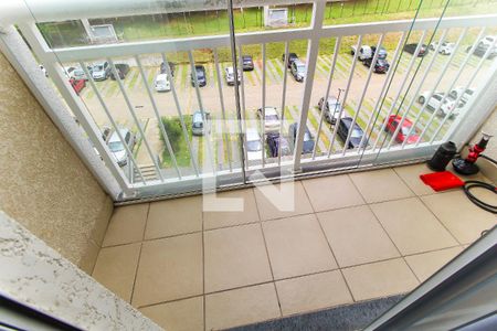 Sacada de apartamento para alugar com 2 quartos, 50m² em Colônia (zona Leste), São Paulo