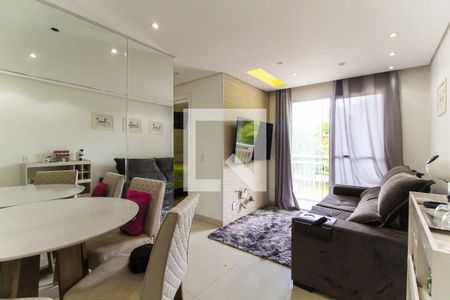 Sala de apartamento para alugar com 2 quartos, 50m² em Colônia (zona Leste), São Paulo
