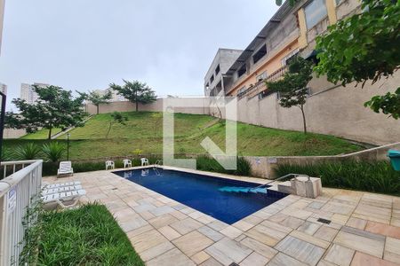 Apartamento para alugar com 35m², 2 quartos e 1 vagaÁrea comum - Piscina